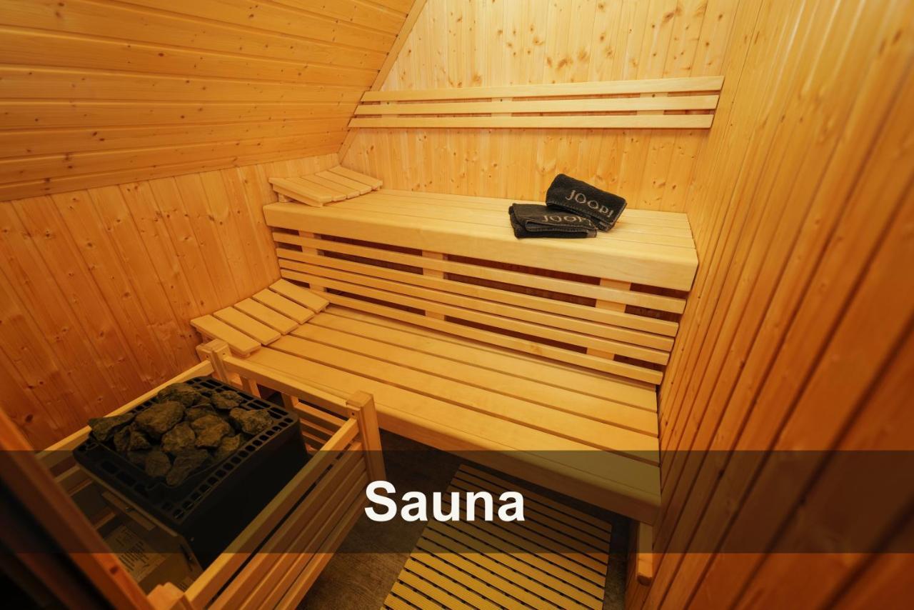 Ostseelagune Zingst, Exklusive Dhh, Strandnah, Sauna, Kamin, 3 Sz, 2 Baeder, Glasfaser, Haustierfrei, Garten Mit Suedterrasse, E-Ladesaeule, 2 Stellplaetze, Strandkorb, Fahrradschuppen, Waschmaschine, Trockner, Nichtraucher Exterior foto