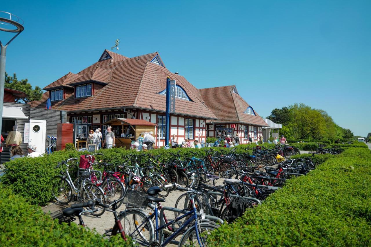 Ostseelagune Zingst, Exklusive Dhh, Strandnah, Sauna, Kamin, 3 Sz, 2 Baeder, Glasfaser, Haustierfrei, Garten Mit Suedterrasse, E-Ladesaeule, 2 Stellplaetze, Strandkorb, Fahrradschuppen, Waschmaschine, Trockner, Nichtraucher Exterior foto